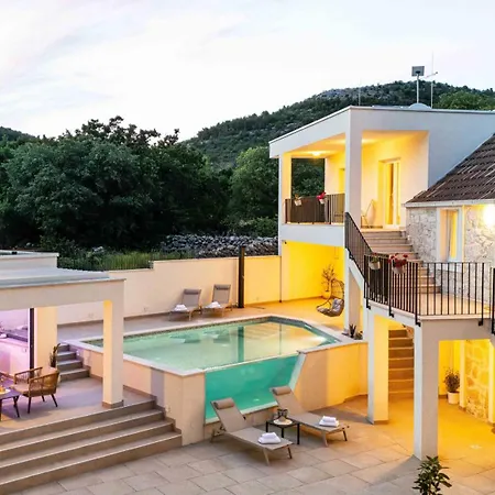 Villa Mijomare 